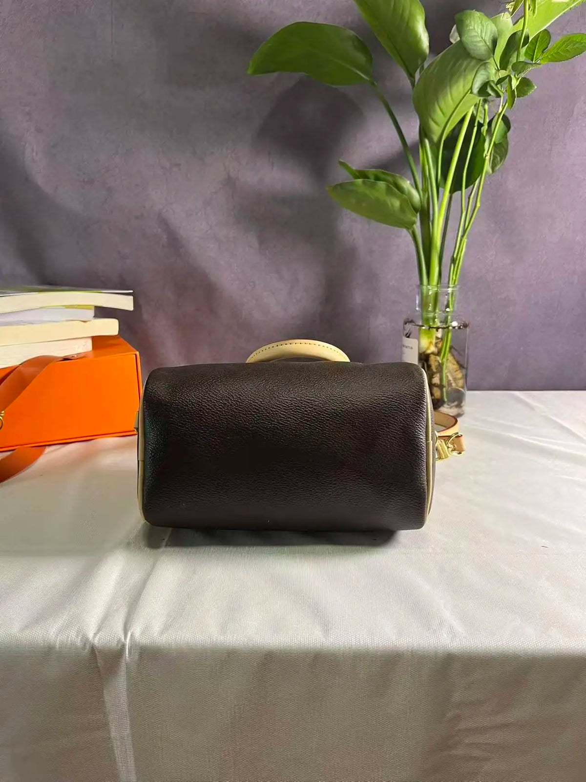 Classic shoulder bag – view 5