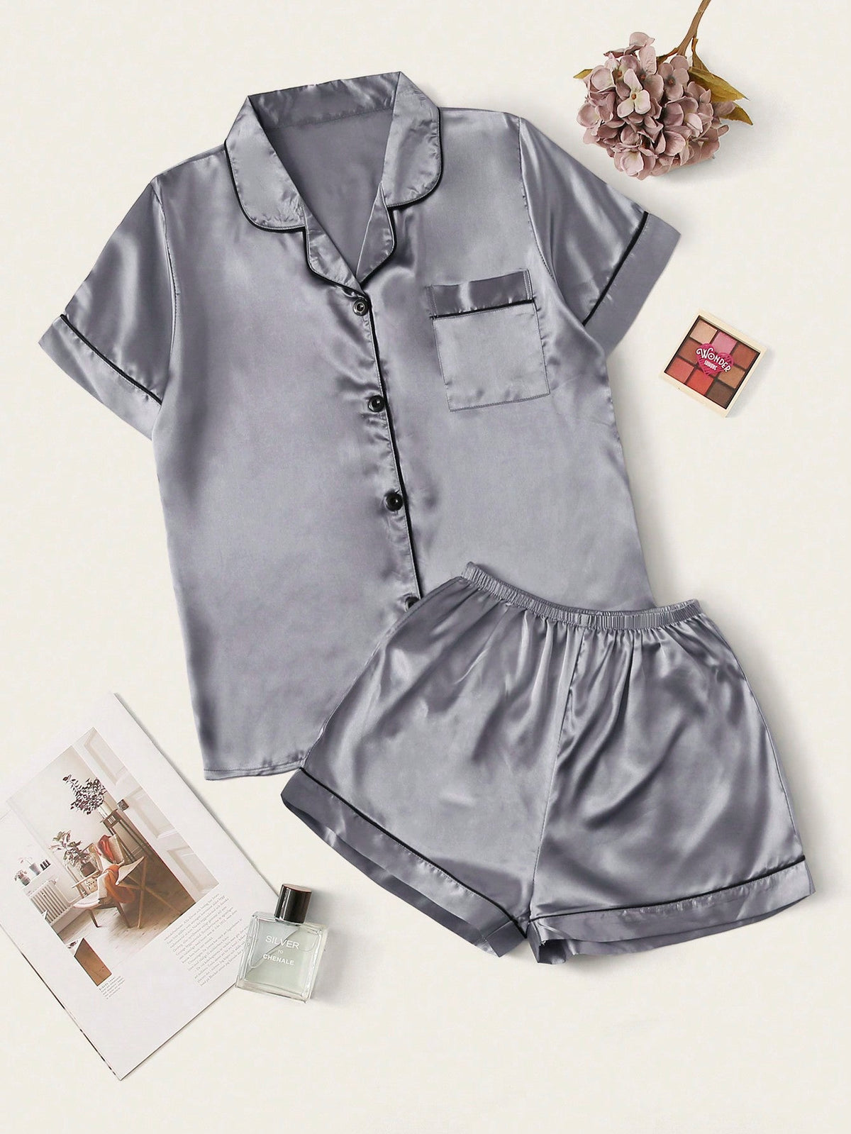 Women's satin pyjama set with contrast piping in Grey – view 7