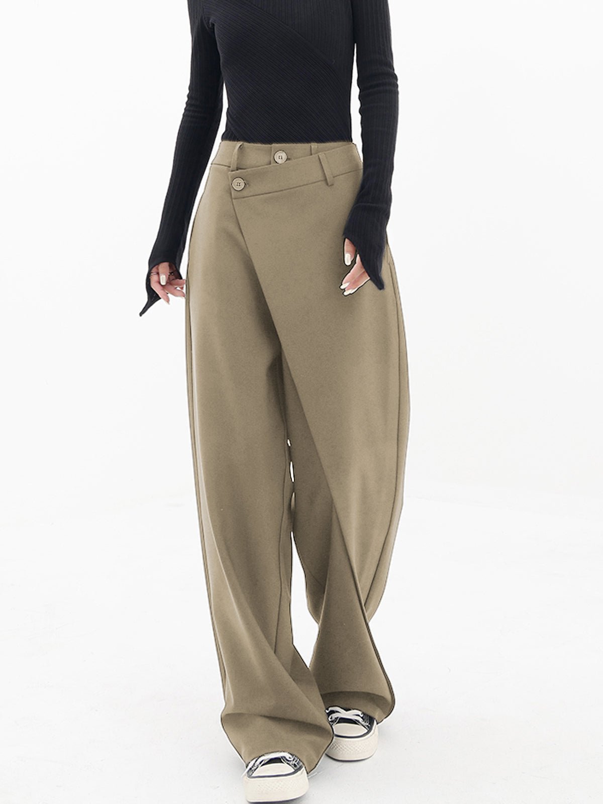 Women's wide-leg trousers with decorative buttons in Khaki – view 10