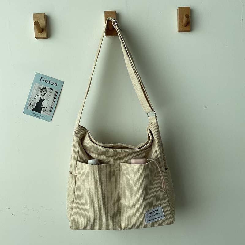 Skuldertaske til dame i canvas med corduroy detaljer - My Store