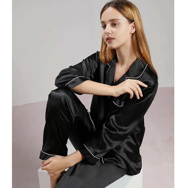 Vivienne women's pure silk pyjamas in Black – view 11