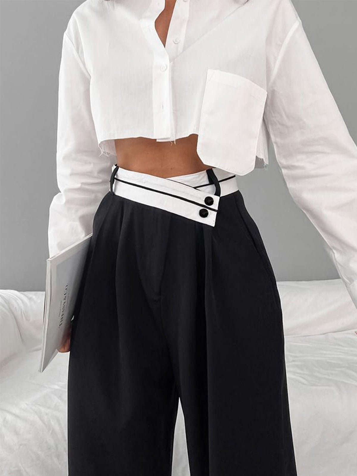 Women's asymmetric wide-leg trousers – view 3
