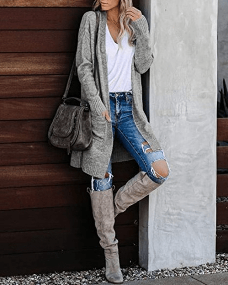Women's knitted sweater in Grey – view 3