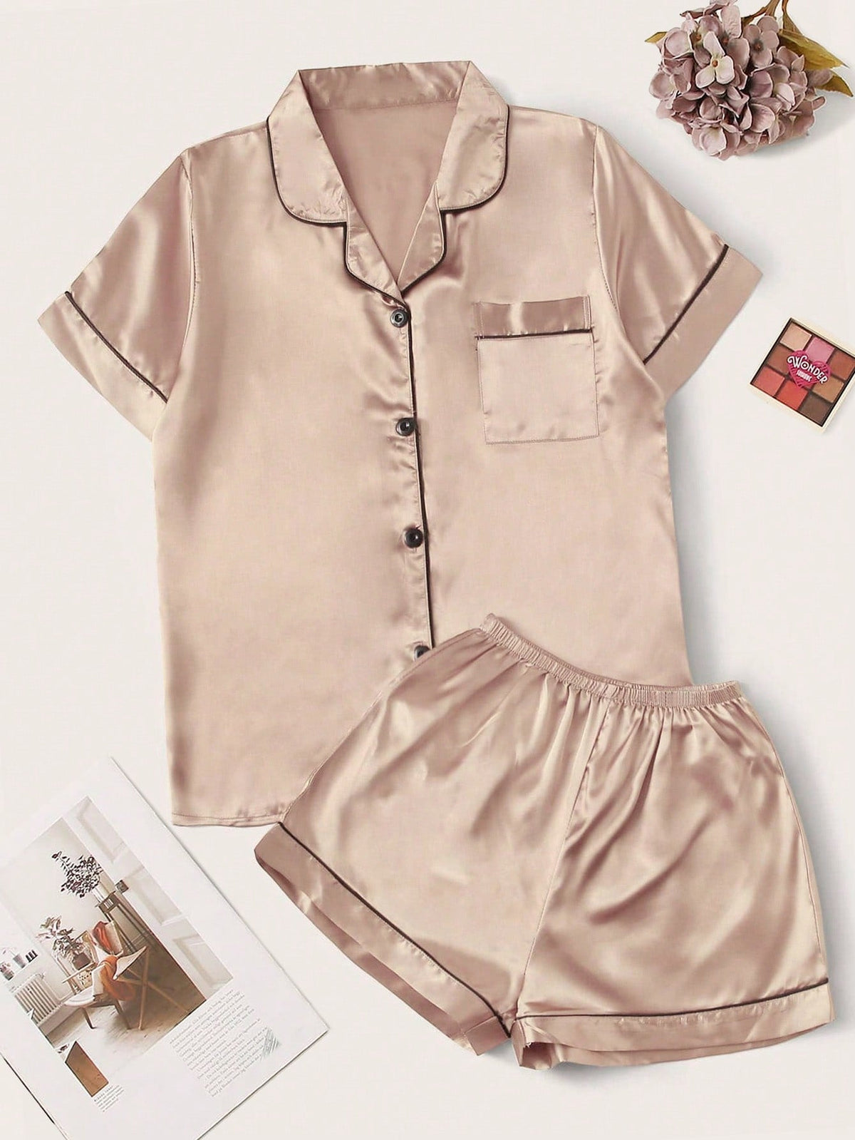 Women's satin pyjama set with contrast piping in Apricot