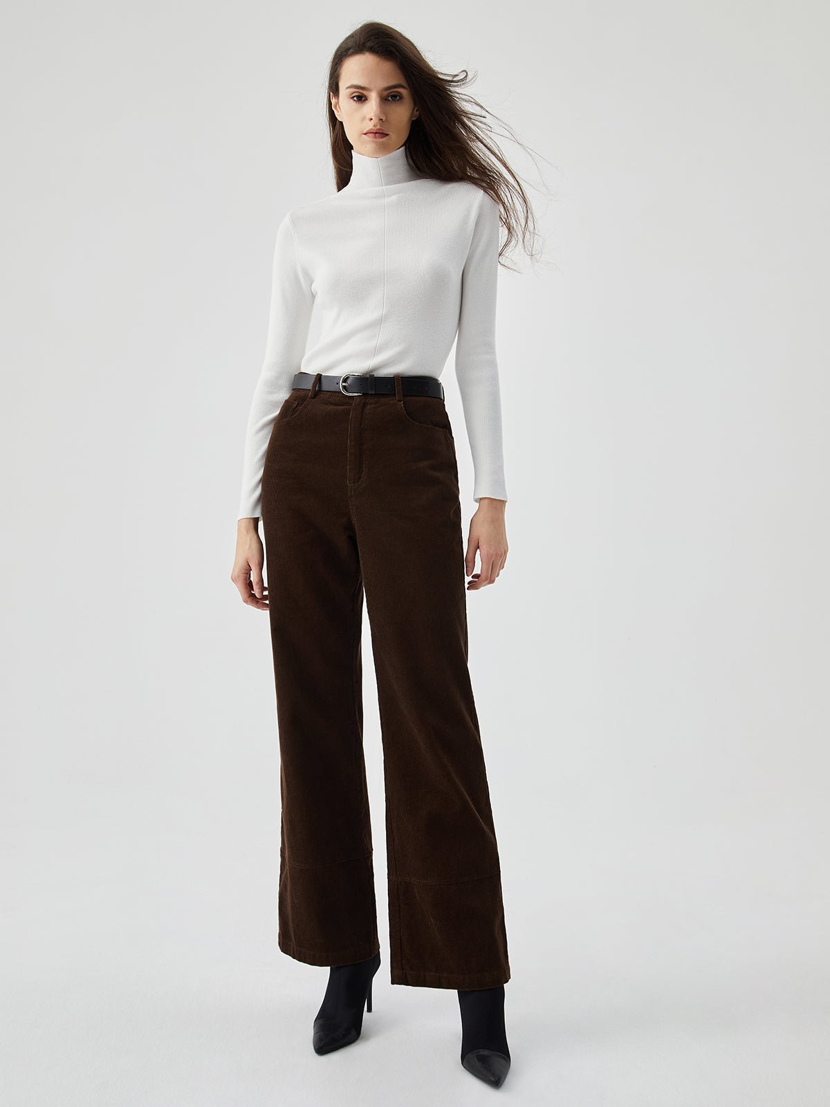 Women's wide-leg corduroy trousers – view 2