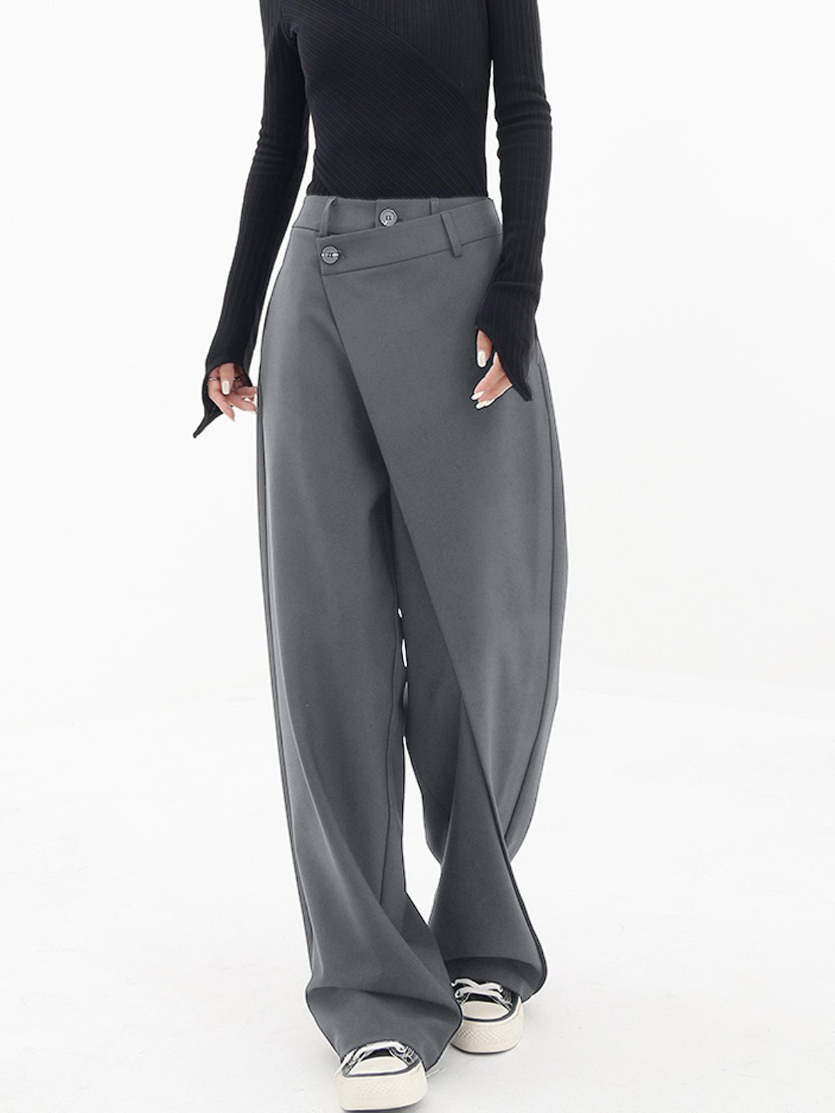 Women's wide-leg trousers with decorative buttons in Grey – view 9